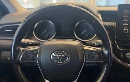 Toyota Camry, 2021 год, 3 100 000 рублей, 8 фотография