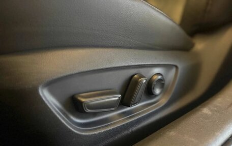 Toyota Camry, 2021 год, 3 100 000 рублей, 19 фотография
