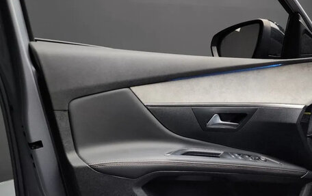 Peugeot 5008 II, 2022 год, 2 100 000 рублей, 10 фотография
