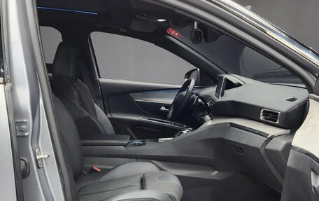 Peugeot 5008 II, 2022 год, 2 100 000 рублей, 14 фотография