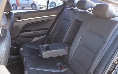 Hyundai Elantra VI рестайлинг, 2019 год, 1 399 000 рублей, 12 фотография