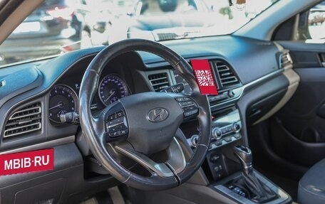Hyundai Elantra VI рестайлинг, 2019 год, 1 399 000 рублей, 9 фотография