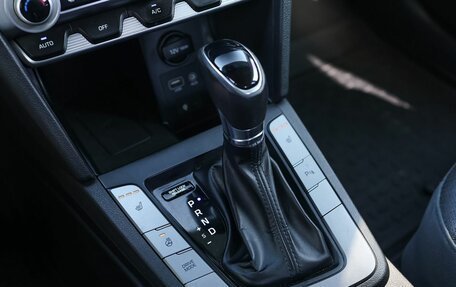 Hyundai Elantra VI рестайлинг, 2019 год, 1 399 000 рублей, 27 фотография