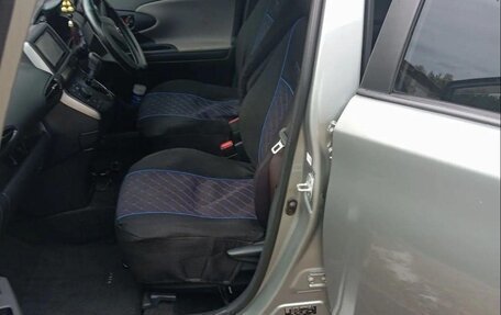 Toyota Wish II, 2011 год, 1 250 000 рублей, 7 фотография