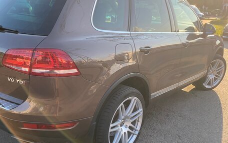 Volkswagen Touareg III, 2013 год, 2 550 000 рублей, 26 фотография