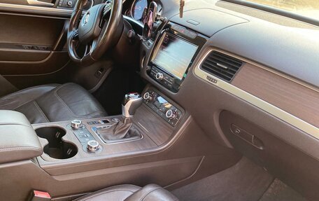 Volkswagen Touareg III, 2013 год, 2 550 000 рублей, 37 фотография