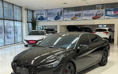 Hyundai Elantra, 2023 год, 1 579 757 рублей, 1 фотография