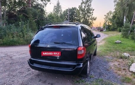 Chrysler Voyager IV, 2004 год, 550 000 рублей, 4 фотография