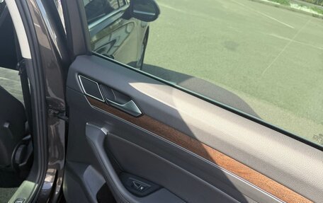 Volkswagen Passat B8 рестайлинг, 2017 год, 2 200 000 рублей, 12 фотография