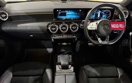 Mercedes-Benz CLA, 2020 год, 1 760 000 рублей, 12 фотография
