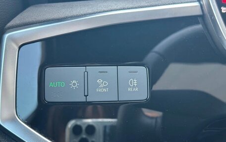 Audi Q3, 2023 год, 2 420 000 рублей, 17 фотография
