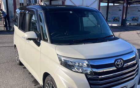 Toyota Roomy I, 2021 год, 1 395 000 рублей, 2 фотография