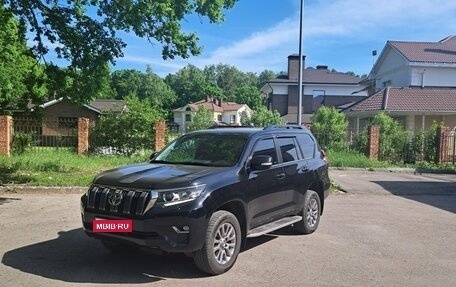 Toyota Land Cruiser Prado 150 рестайлинг 2, 2017 год, 4 700 000 рублей, 1 фотография