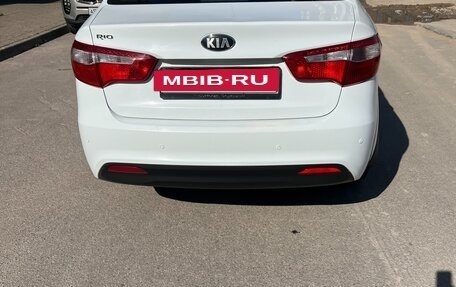 KIA Rio III рестайлинг, 2013 год, 790 000 рублей, 7 фотография
