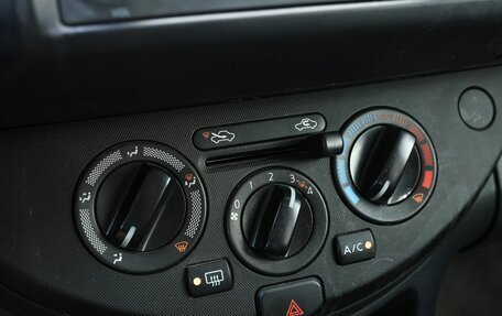 Nissan Note II рестайлинг, 2011 год, 809 000 рублей, 21 фотография