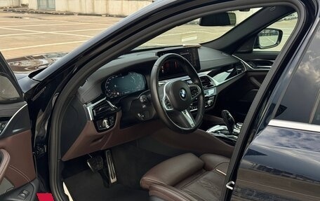 BMW 5 серия, 2022 год, 4 990 000 рублей, 18 фотография