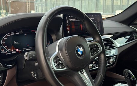BMW 5 серия, 2022 год, 4 990 000 рублей, 21 фотография
