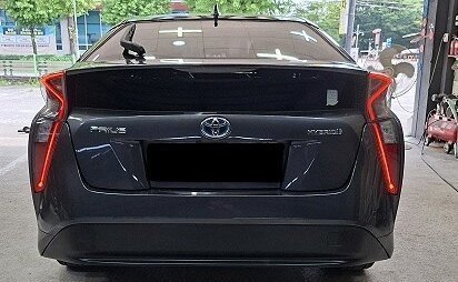 Toyota Prius IV XW50, 2020 год, 1 799 000 рублей, 2 фотография