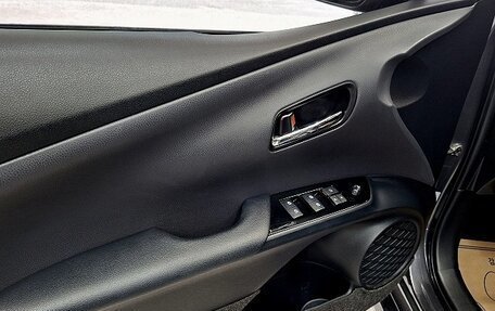 Toyota Prius IV XW50, 2020 год, 1 799 000 рублей, 4 фотография