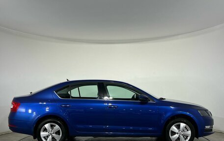 Skoda Octavia, 2020 год, 1 900 000 рублей, 5 фотография