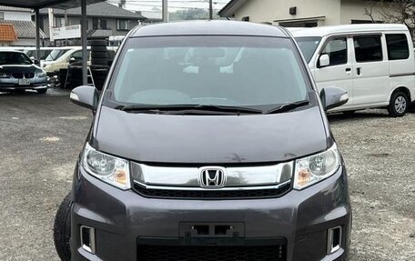 Honda Freed I, 2014 год, 784 000 рублей, 3 фотография