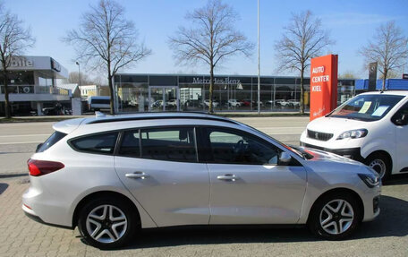 Ford Focus IV, 2022 год, 2 042 979 рублей, 4 фотография
