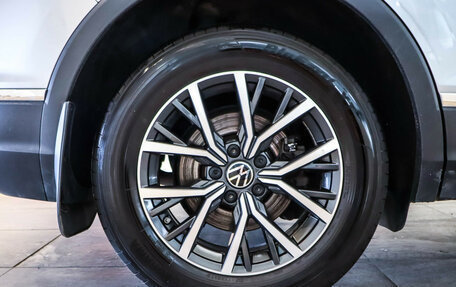 Volkswagen Tiguan II, 2020 год, 2 525 000 рублей, 29 фотография