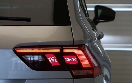 Volkswagen Tiguan II, 2020 год, 2 525 000 рублей, 30 фотография