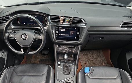 Volkswagen Tiguan II, 2020 год, 2 550 000 рублей, 6 фотография