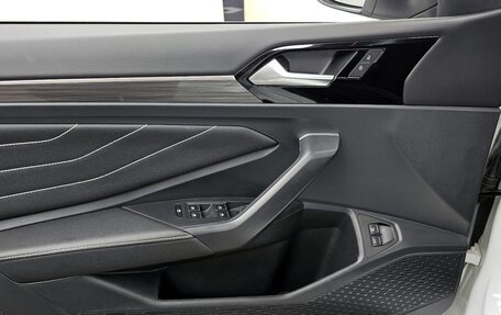 Volkswagen Jetta VII, 2022 год, 1 720 000 рублей, 10 фотография