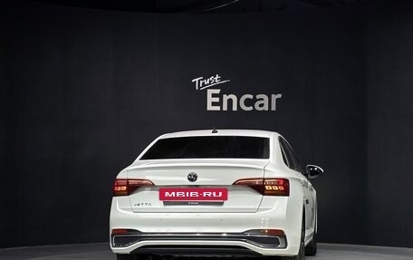 Volkswagen Jetta VII, 2022 год, 1 720 000 рублей, 4 фотография