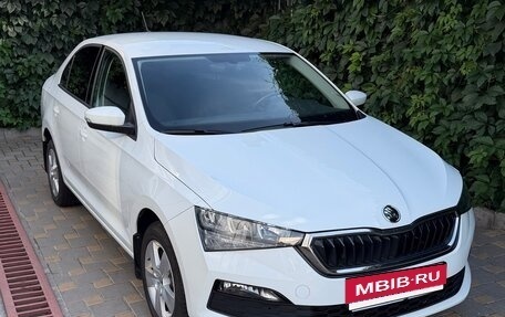 Skoda Rapid II, 2021 год, 1 730 000 рублей, 3 фотография