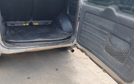 Toyota RAV4, 2004 год, 550 000 рублей, 7 фотография