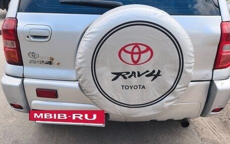 Toyota RAV4, 2004 год, 550 000 рублей, 10 фотография
