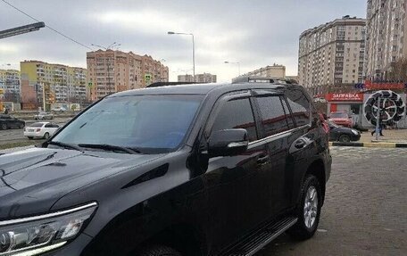Toyota Land Cruiser Prado 150 рестайлинг 2, 2017 год, 4 700 000 рублей, 8 фотография