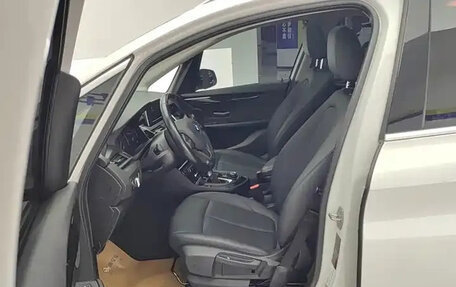 BMW 2 серия Grand Tourer F46 рестайлинг, 2018 год, 1 352 800 рублей, 12 фотография