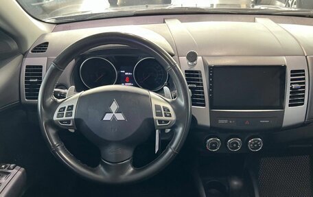 Mitsubishi Outlander III рестайлинг 3, 2011 год, 1 395 000 рублей, 19 фотография