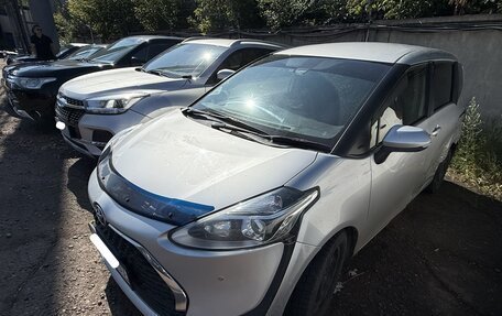 Toyota Sienta II, 2019 год, 1 037 200 рублей, 3 фотография