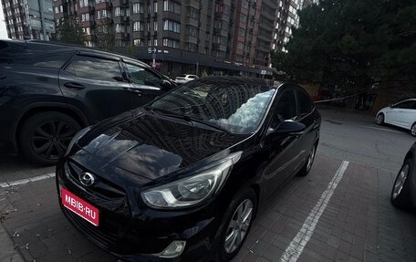 Hyundai Solaris II рестайлинг, 2011 год, 540 000 рублей, 1 фотография