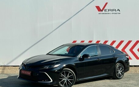 Toyota Camry, 2022 год, 2 630 000 рублей, 1 фотография