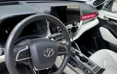 Toyota Highlander, 2025 год, 5 200 000 рублей, 19 фотография
