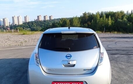 Nissan Leaf I, 2016 год, 995 000 рублей, 7 фотография