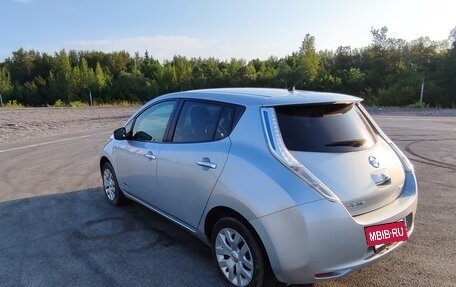 Nissan Leaf I, 2016 год, 995 000 рублей, 8 фотография