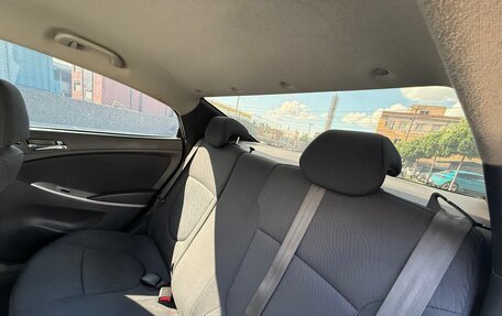 Hyundai Solaris II рестайлинг, 2011 год, 540 000 рублей, 14 фотография