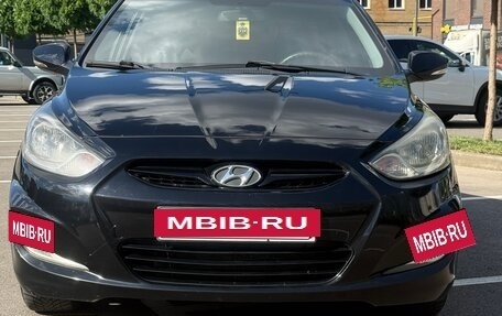 Hyundai Solaris II рестайлинг, 2011 год, 540 000 рублей, 15 фотография