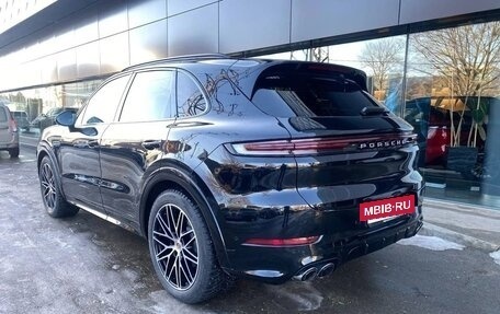 Porsche Cayenne III, 2023 год, 13 500 000 рублей, 2 фотография