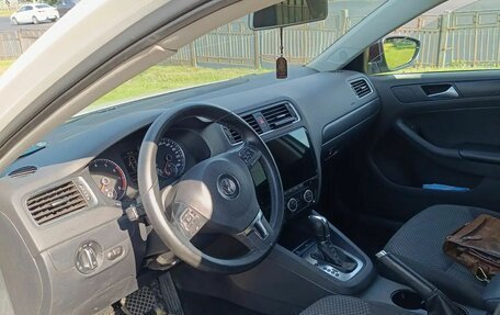 Volkswagen Jetta VI, 2014 год, 1 500 000 рублей, 5 фотография