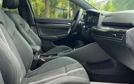 Volkswagen Golf VIII, 2022 год, 2 000 012 рублей, 9 фотография