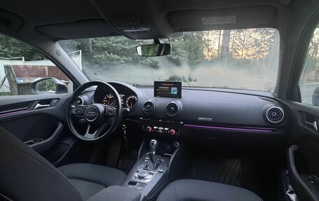 Audi A3, 2018 год, 1 950 000 рублей, 10 фотография