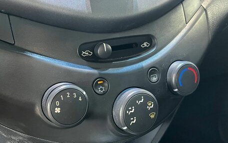 Chevrolet Spark III, 2011 год, 700 000 рублей, 13 фотография